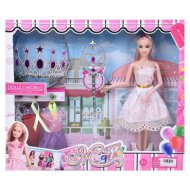 Dolls World: Módní panenka s právníkem a tiárou