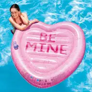 Intex: Nafukovací guma v podobě ostrova ve tvaru cukrového srdce 145x142cm