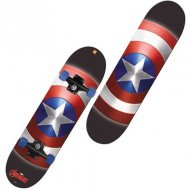 Kapitán Amerika na skateboardu