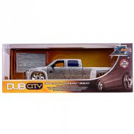 Model auta Chevy Silverado Dooley z roku 1999, kovový v měřítku 1/24 - Simba Toys