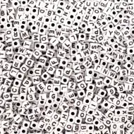 PlayBox: Mini písmena navlékací 1000ks korálkový balíček