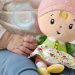 Fisher-Price: Cuddle &amp; Chime můj první plyšový panáček s kousátkem - Mattel