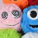 Fuzzy Monsters chlupaté plyšové koule v různých variantách 23cm