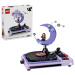 LEGO® Edice: Olivia Rodrigo pódiový měsíční motiv (43029)
