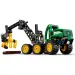 LEGO® Technic: John Deere 1470H kolový harvestor (42218)