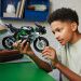 LEGO® Technic: Kawasaki Ninja H2R motocykl (42170)